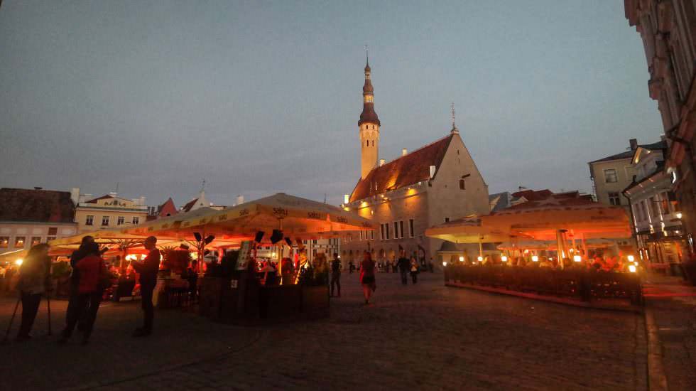 Altstadt Tallinn bei Nacht